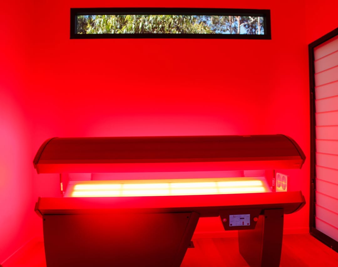How To Use A Led Light Therapy Machine